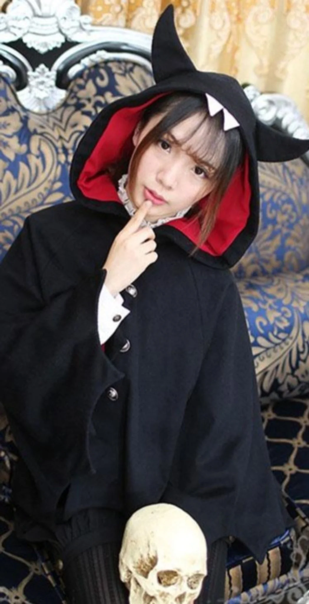 The Batwing Hoodie - Image 10