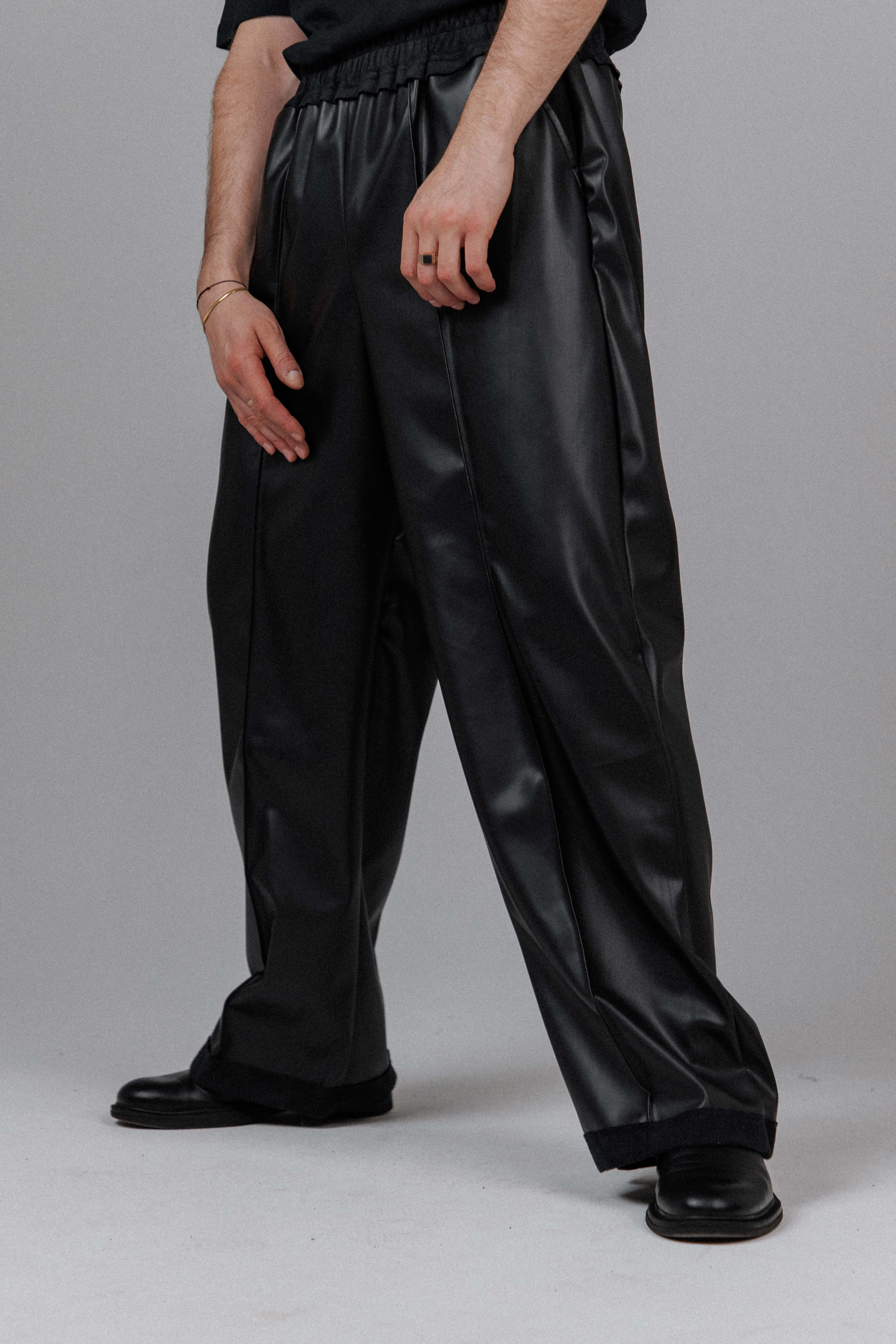 Eclipse Men's Hooded Leather Set - Image 6