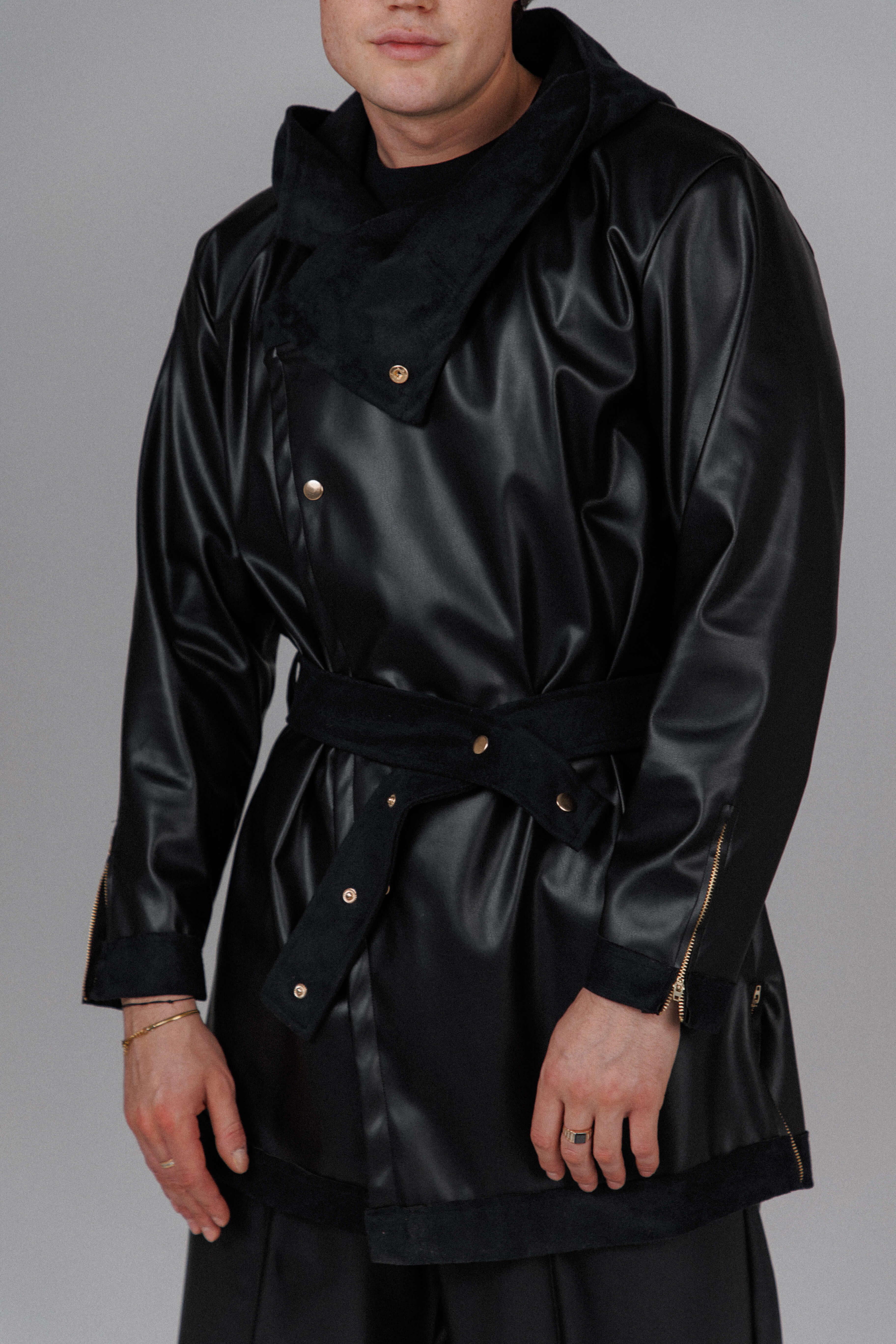 Eclipse Men's Hooded Leather Set - Image 9