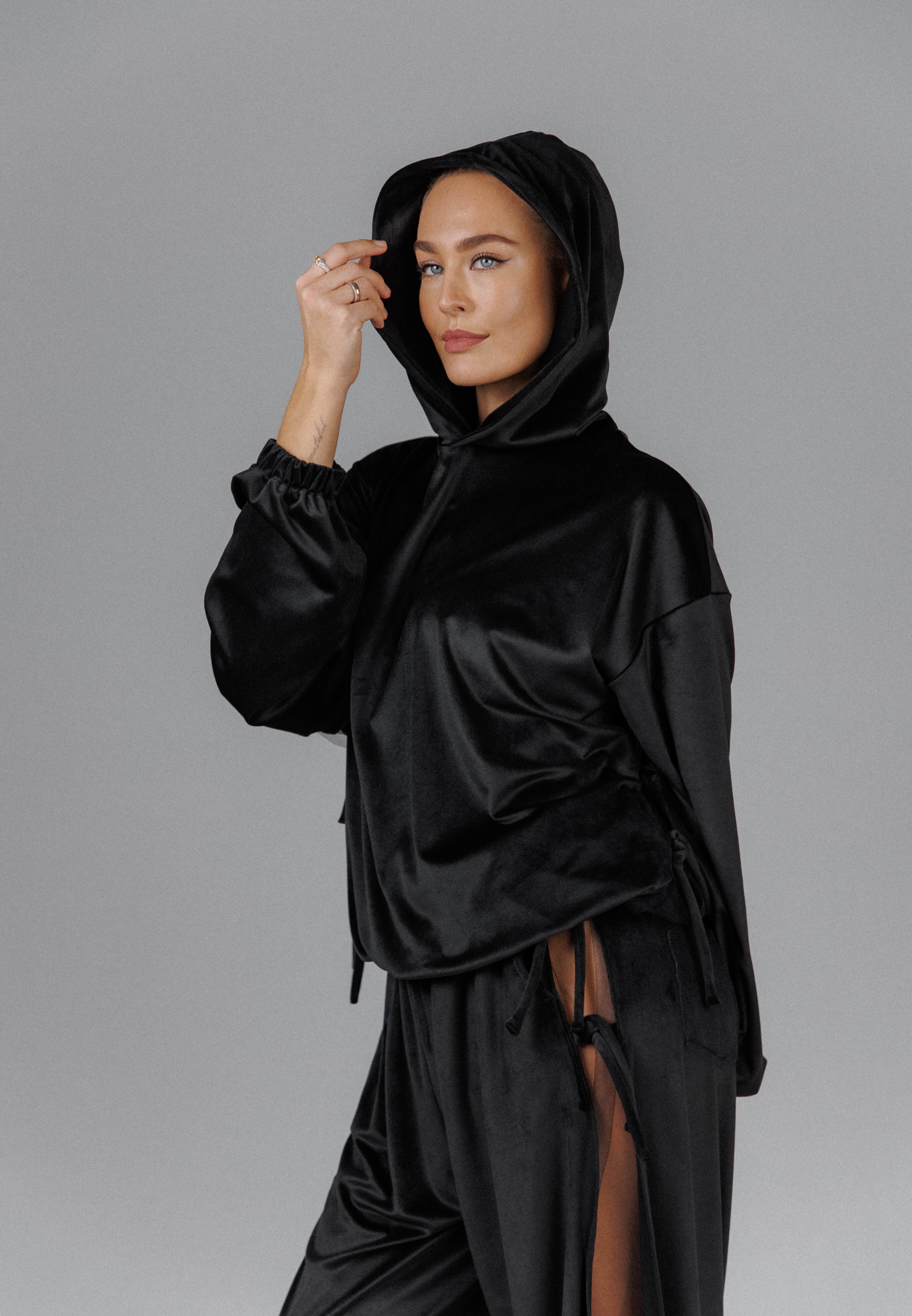 Eclipse Women's Cozy Velvet Top - Image 5