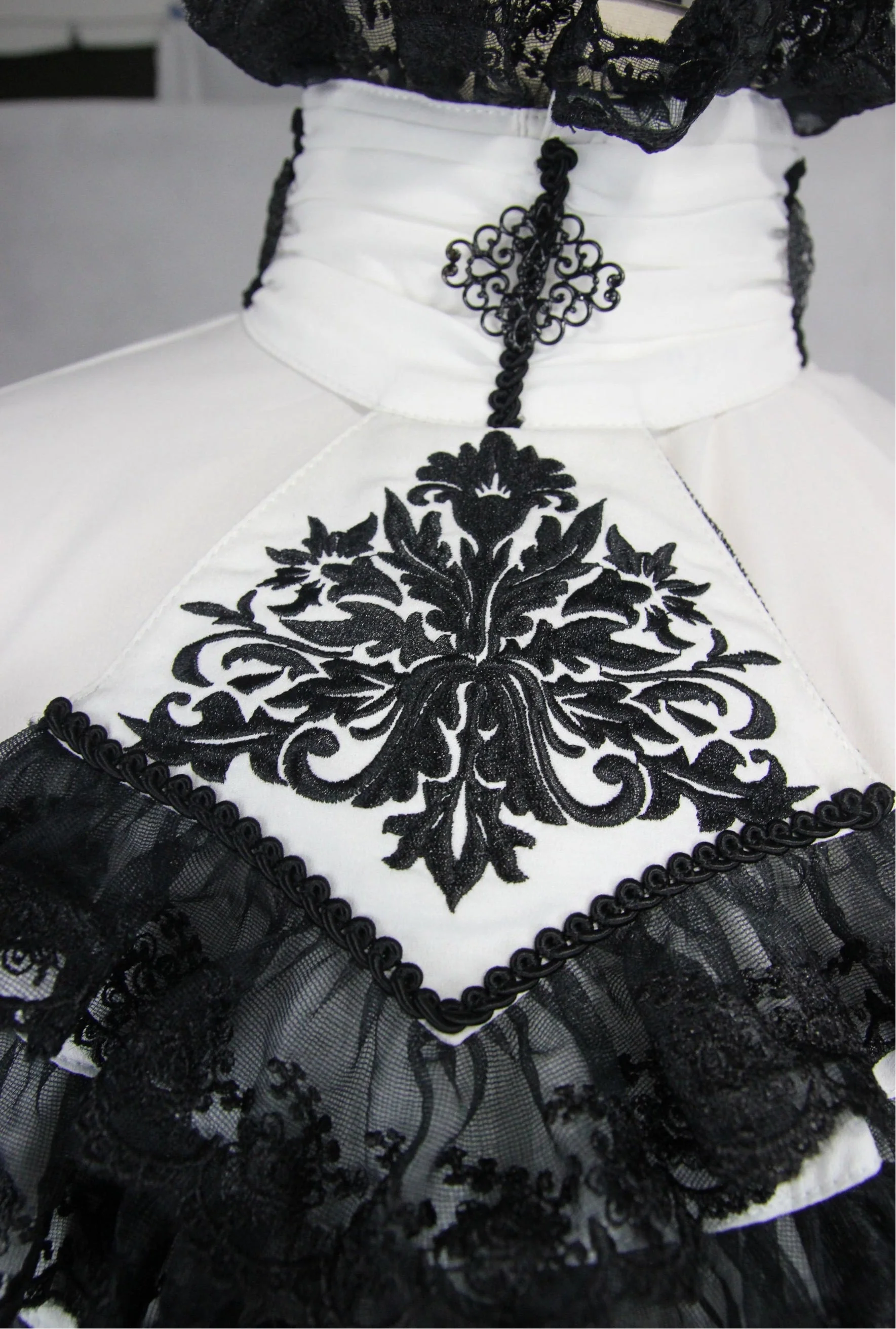 The Lestat Shirt - Image 17